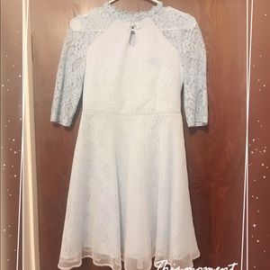 Baby blue dress with short sleeves